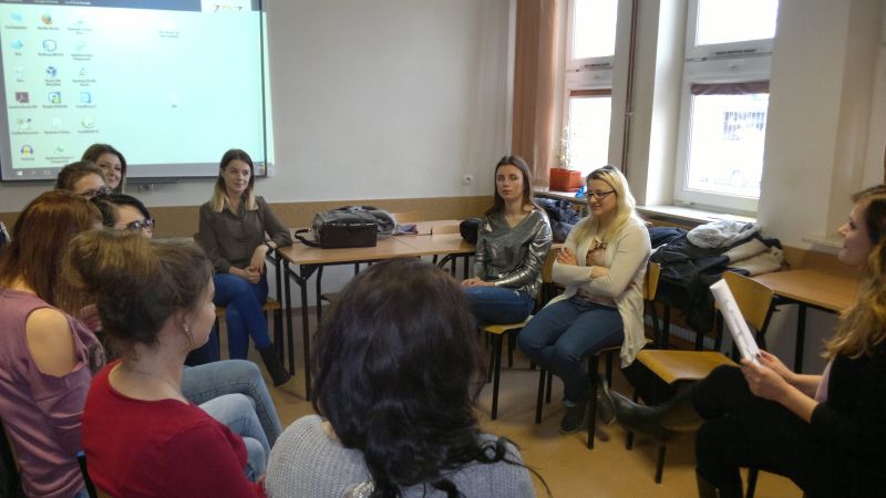 GRUPOWE WSPARCIE PSYCHOLOGICZNE W BUSKU-ZDROJU