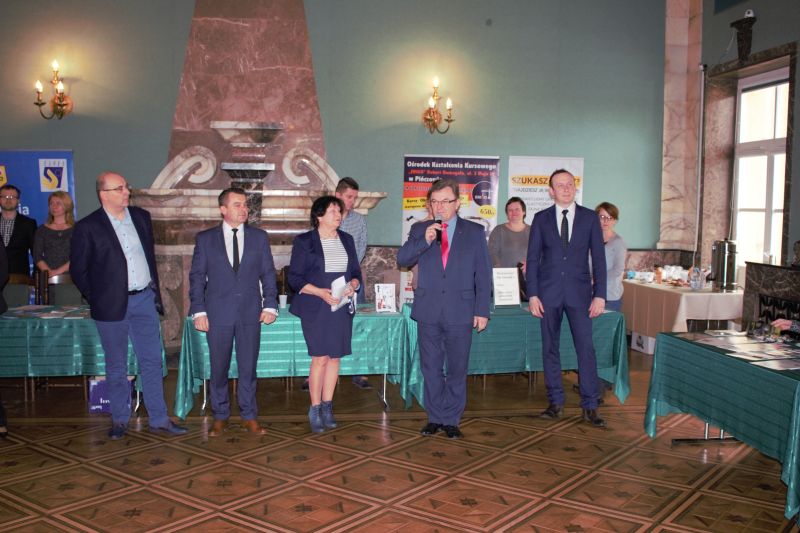 WIZYTA PRZEDSTAWICIELI Z KOMENDY GŁÓWNEJ OHP I OPOLSKIEJ WOJEWÓDZKIEJ KOMENDY OHP W KIELCACH