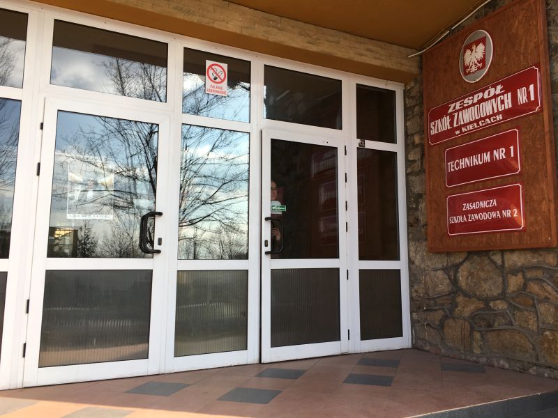 SPOTKANIE RODZICÓW Z DORADCAMI ZAWODOWYMI Z MOBILNEGO CENTRUM INFORMACJI ZAWODOWEJ W KIELCACH