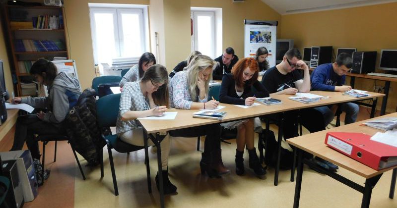 „OD SZKOLENIA DO ZATRUDNIENIA” – ZAJĘCIA Z JĘZYKA ANGIELSKIEGO W STARACHOWICACH ZAKOŃCZONE