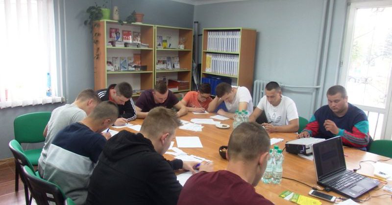 PRAWIDŁOWA KOMUNIKACJA INTERPERSONALNA