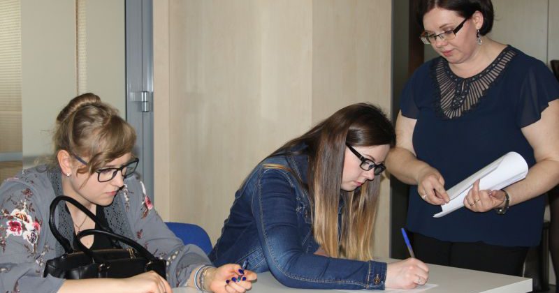 MŁODZIEŻOWE BIURO PRACY NA AKADEMICKICH TARGACH PRACY