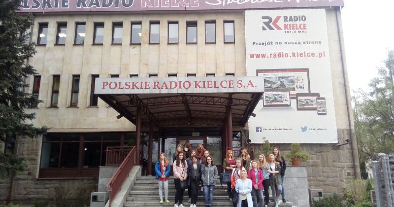MŁODZIEŻ ŚWK OHP POZNAJE ŚWIAT MEDIÓW
