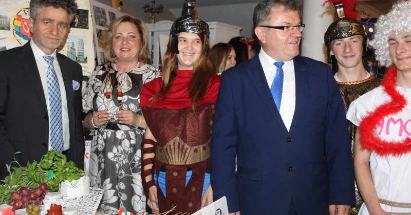 III OGÓLNOPOLSKI KONKURS WIEDZY O UNII EUROPEJSKIEJ „EUROPA DA SIĘ LUBIĆ”