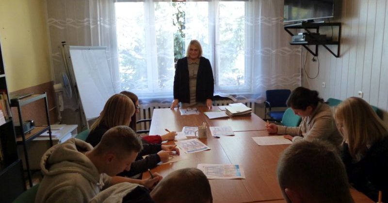 REKRUTACJA DO PROJEKTU „OD SZKOLENIA DO ZATRUDNIENIA YEI” W KAZIMIERZY WIELKIEJ