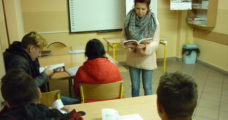 ZAJĘCIA Z MATEMATYKI W RAMACH PROJEKTU „STAWIAM NA PRZYSZŁOŚĆ” W PIŃCZOWIE