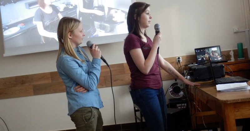 STARACHOWICKI „KAMELEON” U SENIORÓW NA „MAJÓWCE”