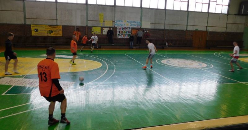 W STARACHOWICACH PIERWSZY DZIEŃ WIOSNY NA SPORTOWO