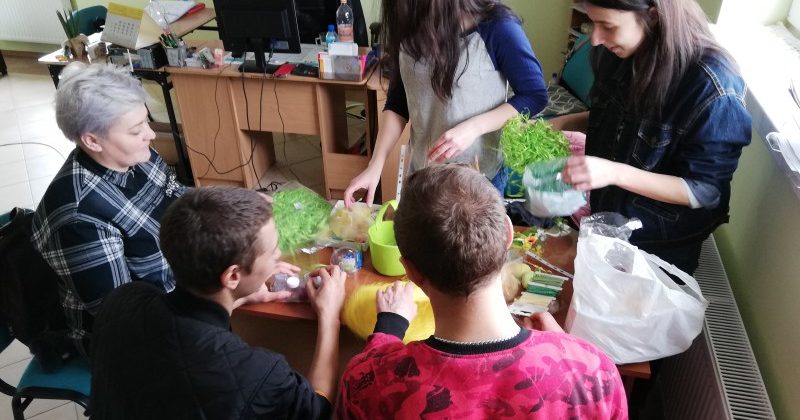 A ŚWIĘTA TUŻ, TUŻ …