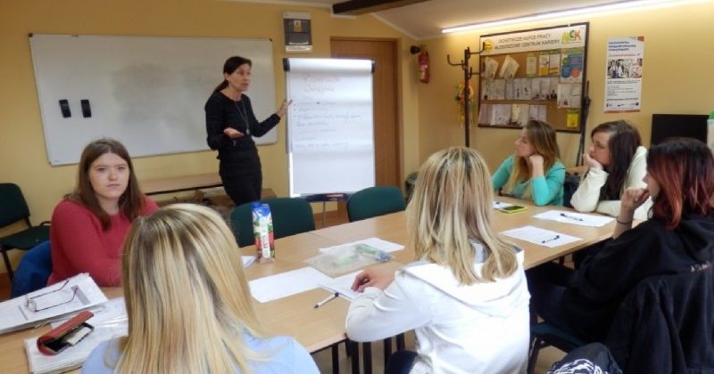 ZAJĘCIA GRUPOWE Z DORADZTWA ZAWODOWEGO W STARACHOWICACH