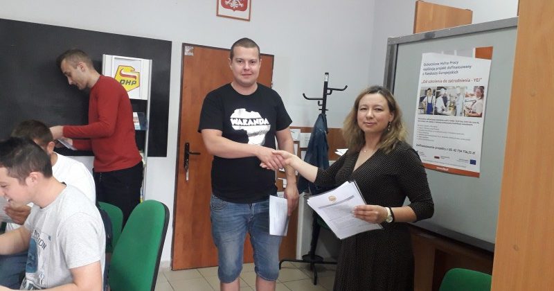 OPATOWSKI I STARACHOWICKI RYNEK PRACY ZYSKAŁ NOWYCH SPECJALISTÓW