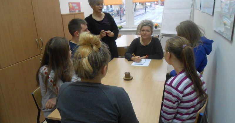 NOWA SIEDZIBA 13-5 HUFCA PRACY W KOŃSKICH