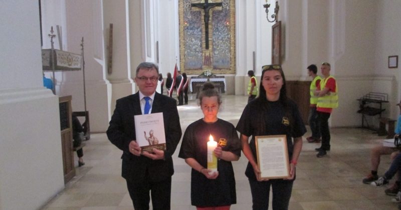 „ŚRODA Z HISTORIĄ OHP” – PIELGRZYMKA OCHOTNICZYCH HUFCÓW PRACY NA JASNĄ GÓRĘ