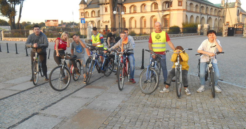ROWERAMI DO WĄCHOCKA