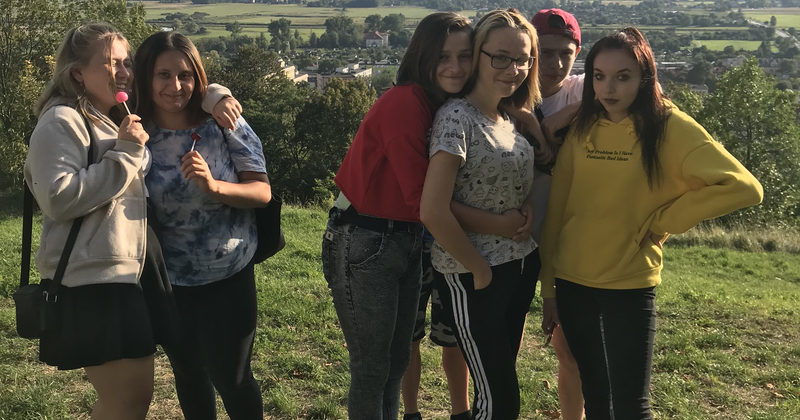 SPACER PO PINCZOWIE