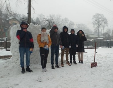 BUDUJEMY IGLOO !