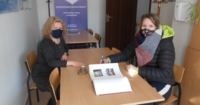 LOSY ABSOLWENTÓW W KONECKIM HUFCU