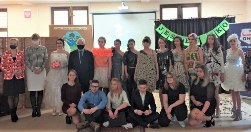 POKAZ MODY „JESTEM EKO” W OSIW STARACHOWICE