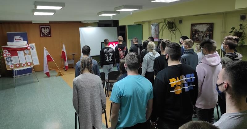 DZIEŃ HYMNU PAŃSTWOWEGO W JĘDRZEJOWIE