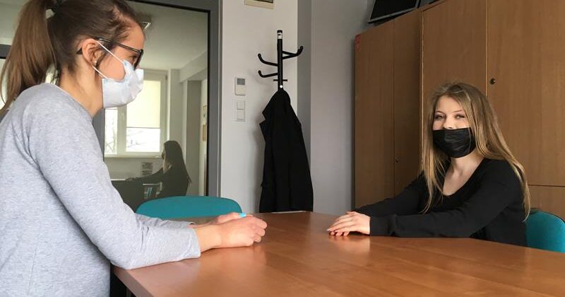 WIZYTA NASZEJ ABSOLWENTKI W SKARŻYSKIM HUFCU