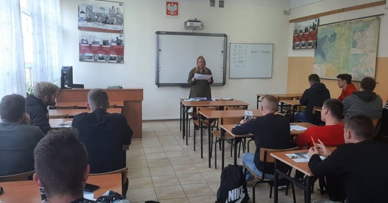 Spotkanie informacyjno-promocyjne z młodzieżą w Pińczowie