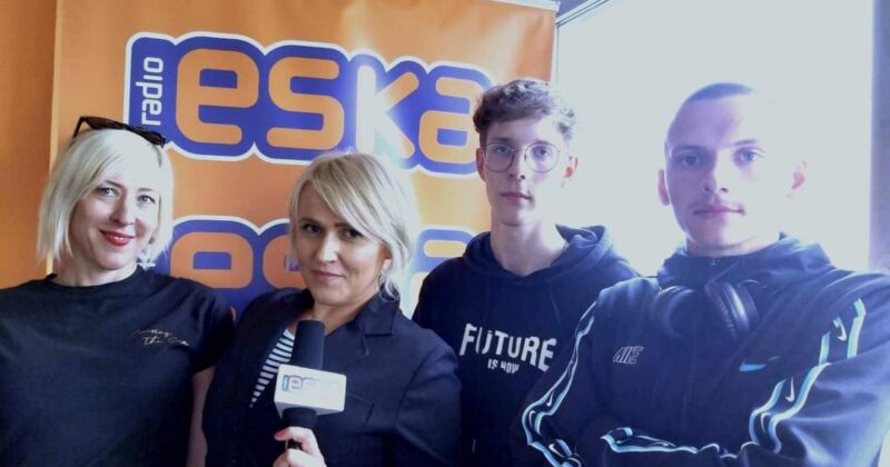SPOTKANIE INFORMACYJNO – PROMUJĄCE W RADIO ESKA W STARACHOWICACH