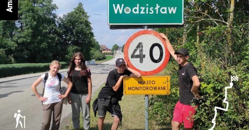 UDZIAŁ DRUŻYNY 13-2 OSIW JĘDRZEJÓW  W JEDNODNIOWYCH ZAWODACH MARSZOWYCH NA SZLAKU MIECHÓW- WODZISŁAW